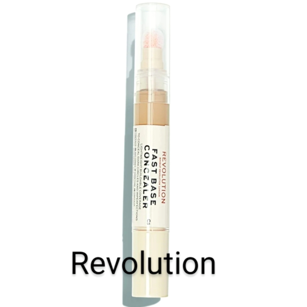 Revolution Fast Base Concealer C5 Medium Cream-Colored Blendable Under Eye NIB